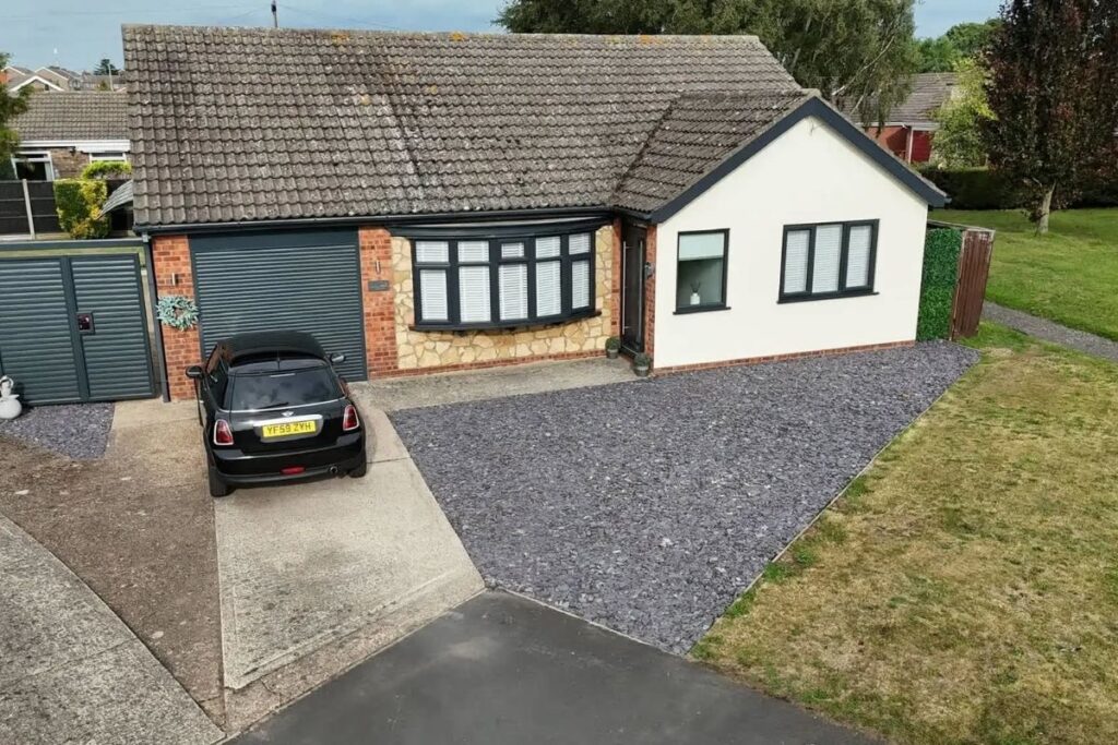 Bespoke Landscaping front driveway